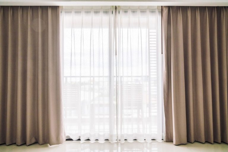 How do curtains modernize your home look?